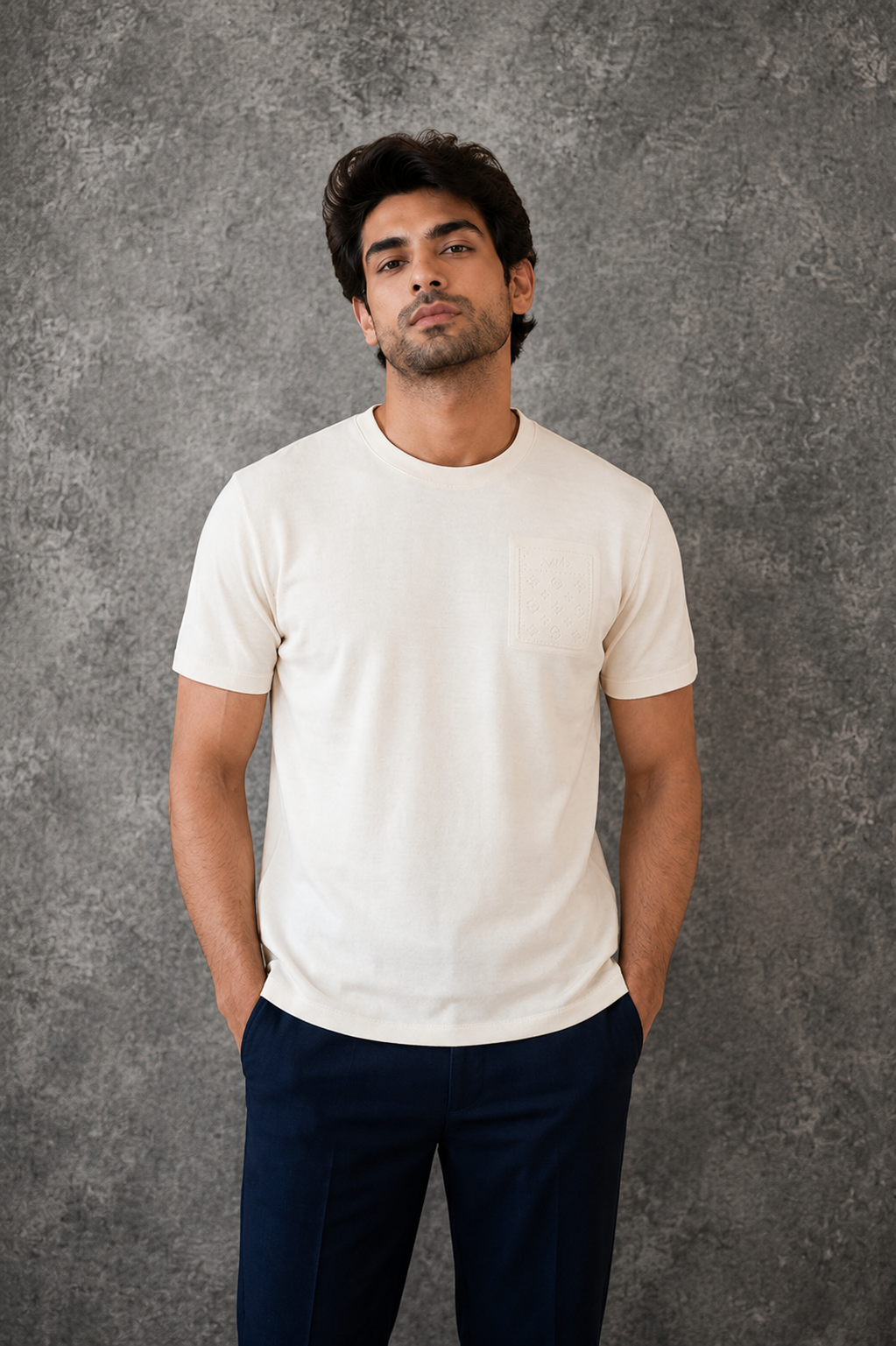 Louis Vuitton Men's White T-Shirt