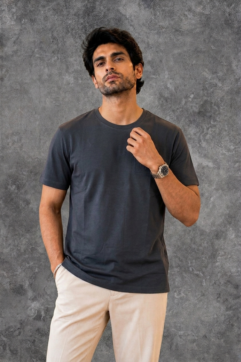 Louis Vuitton Men's Black T-Shirt