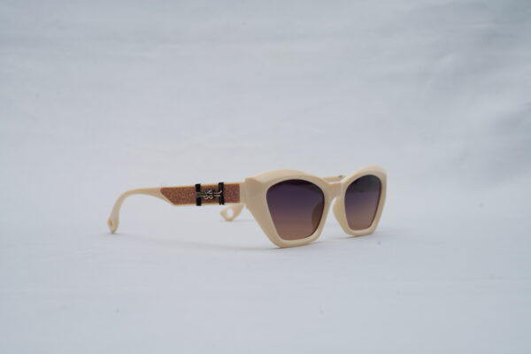 Hermès Angular Cat-Eye Statement Sunglasses in Ivory Cream