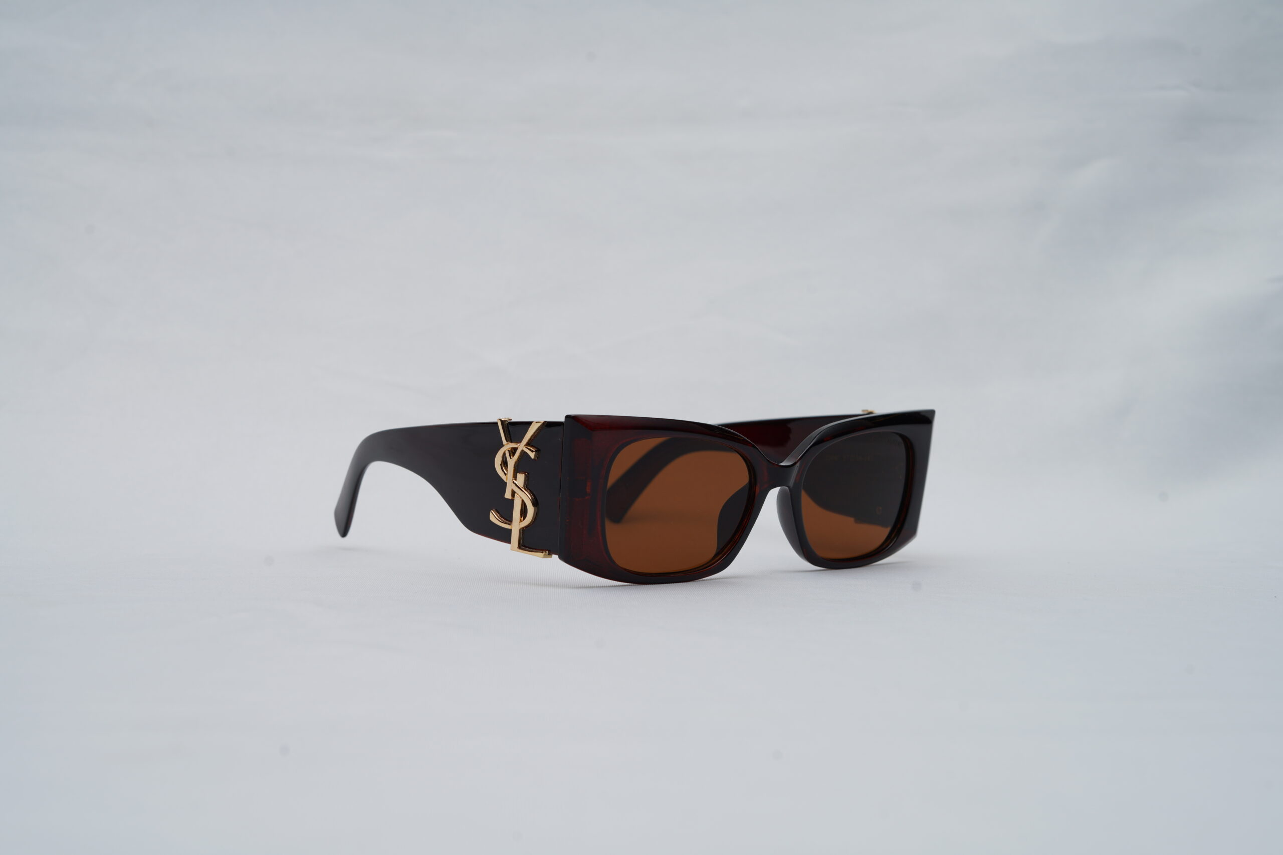 Saint Laurent Full-Rim Cat-Eye Sunglasses – Tortoiseshell with Brown Lenses