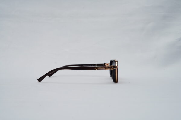 Cartier Full-Rim Hexagonal Sunglasses – Black Acetate with Gold Bridge and Purple Gradient Lenses