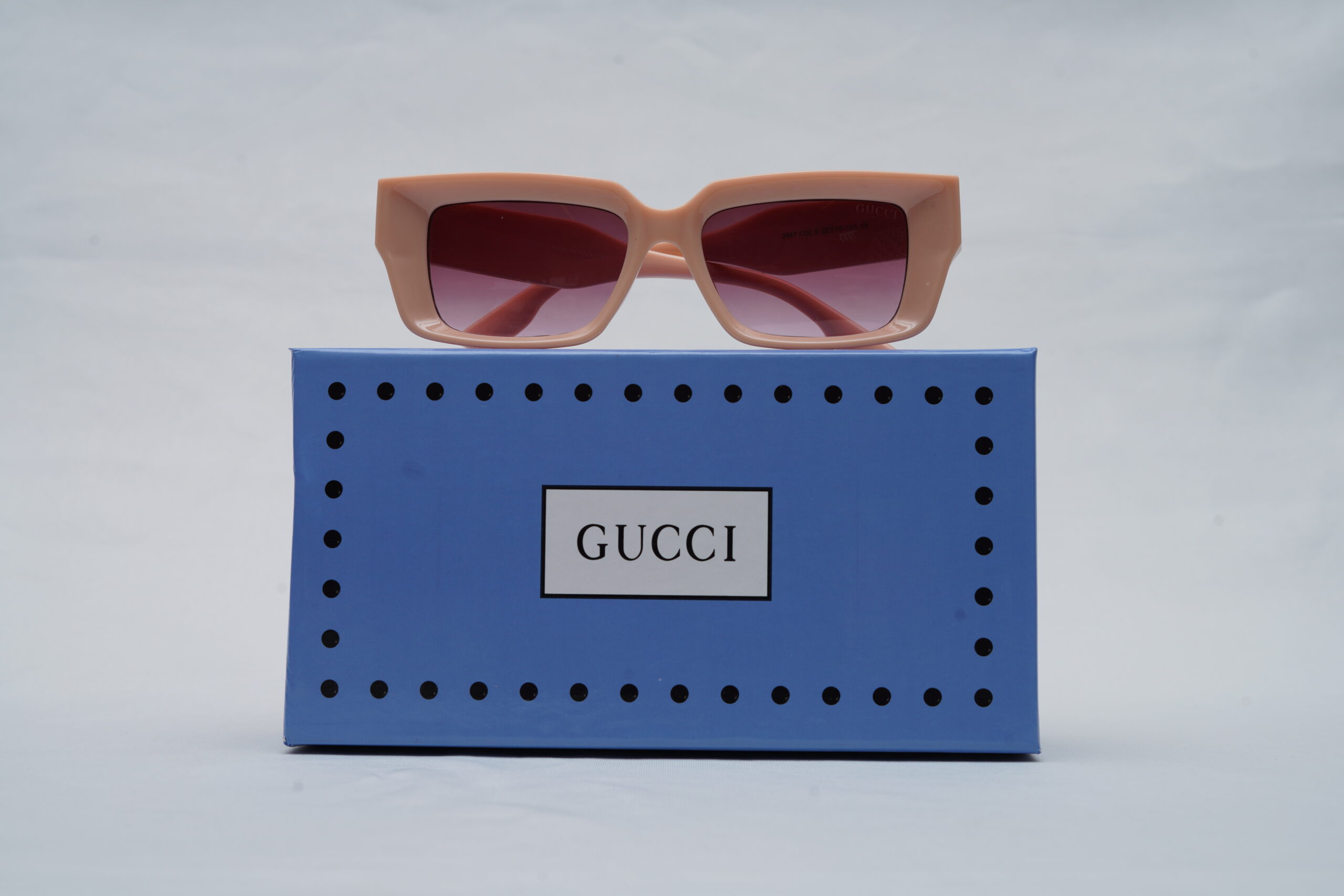 Gucci Full-Rim Rectangular Sunglasses – Blush Pink Acetate with Purple Gradient Lenses