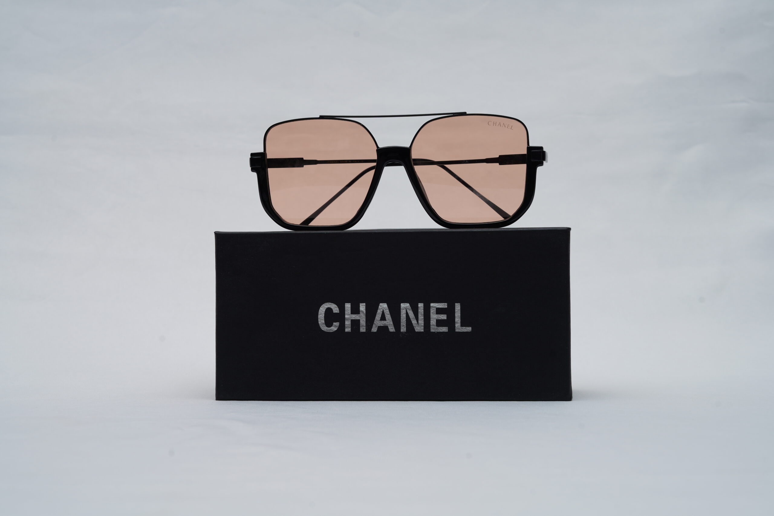 CHANEL Oversized Square Aviator Sunglasses – Retro Double-Bridge Black Frame with Light Peach Tinted Lenses