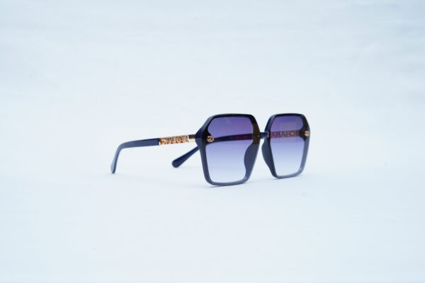 CHANEL Bold Black Angular Square Shades – Luxury Purple Gradient Sunglasses