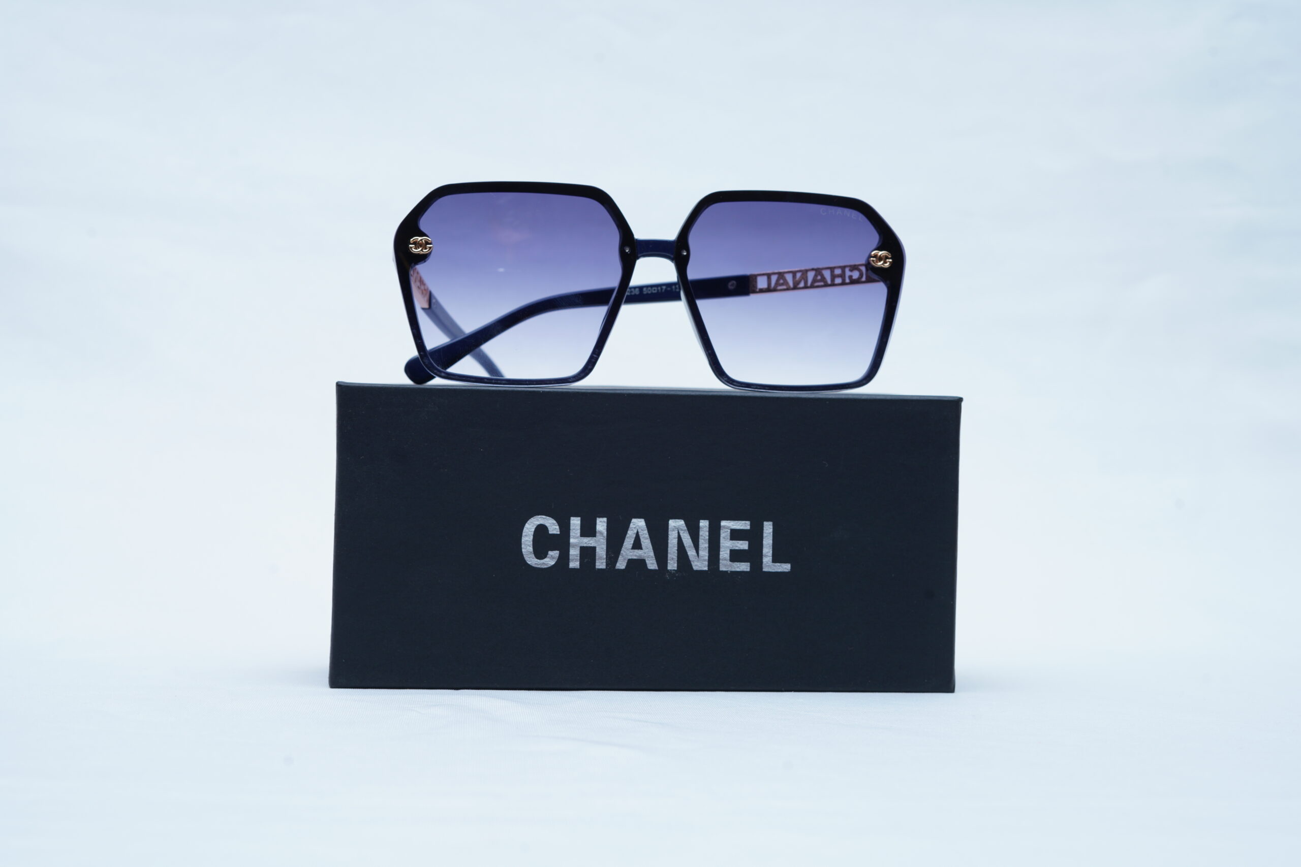 CHANEL Bold Black Angular Square Shades – Luxury Purple Gradient Sunglasses
