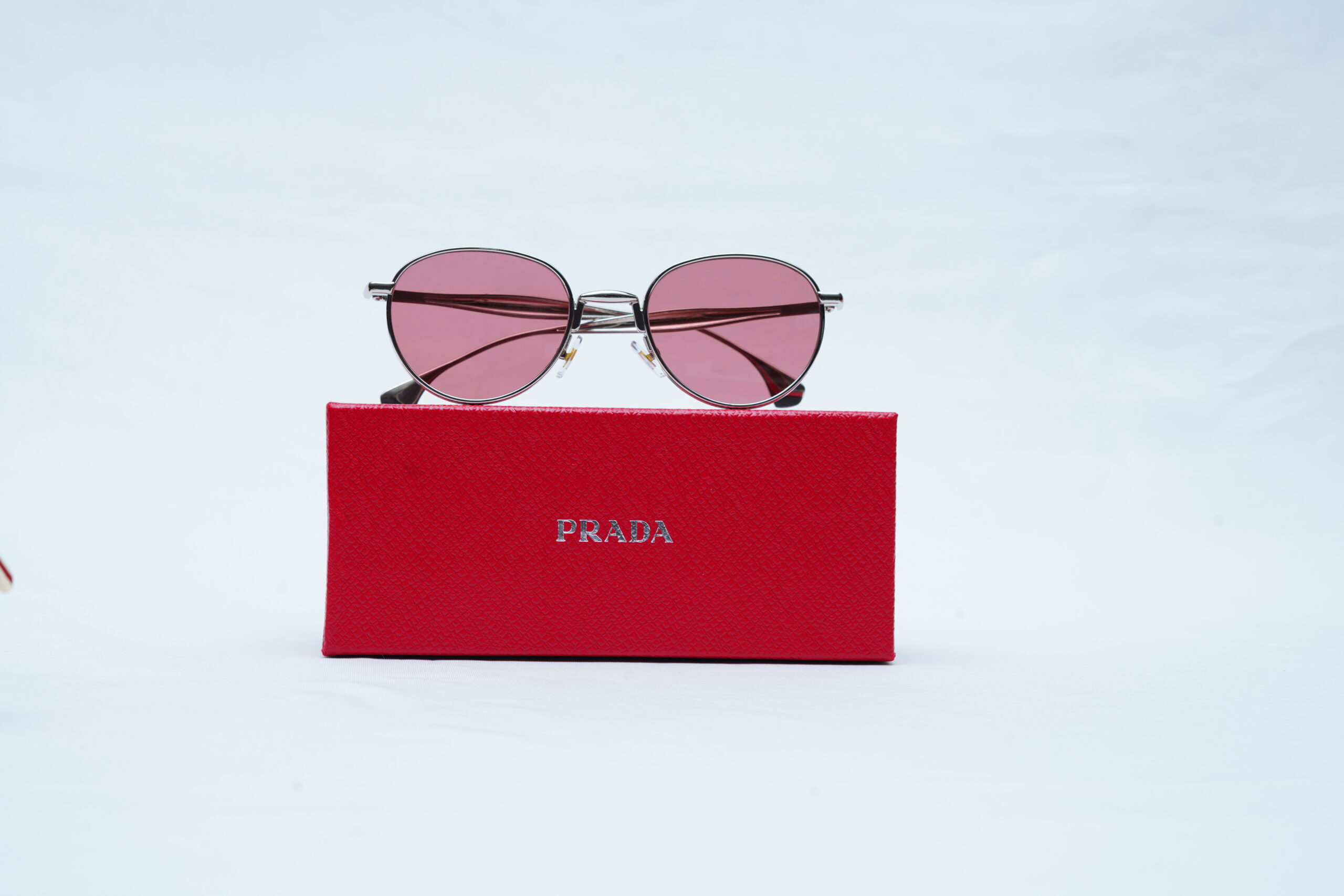 PRADA Silver Wire Round Pilot Shades – Luxury Pink Tint Sunglasses
