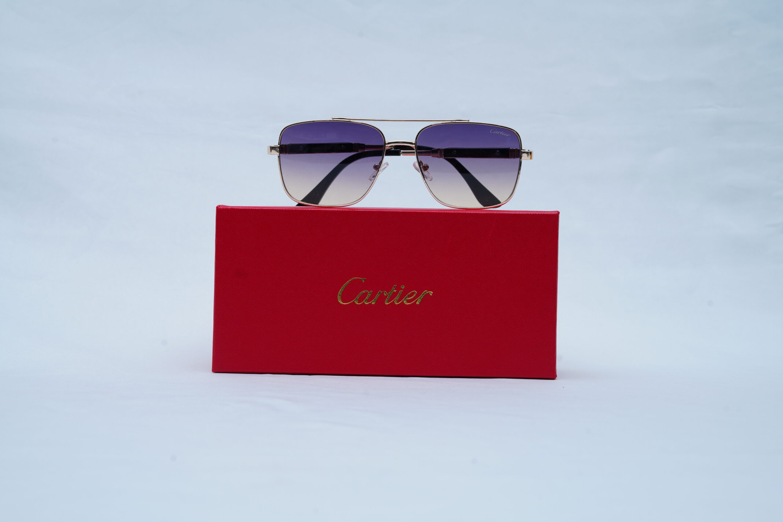 Cartier Square Aviator Sunglasses – Gold Frame with Gradient Purple Lenses