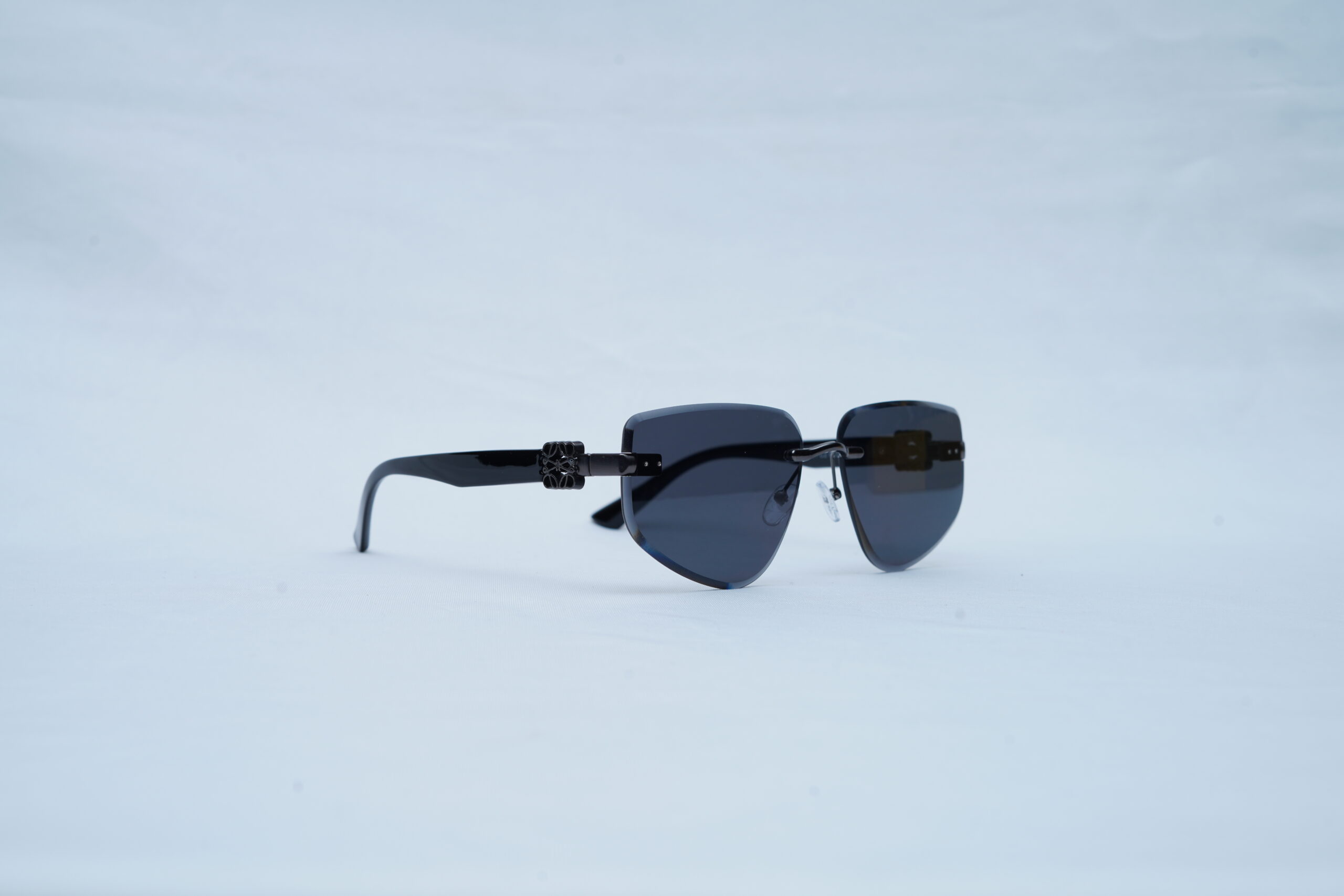 Loewe Style Rimless Geometric Sunglasses - Black Frame with Smoked Dark Lenses