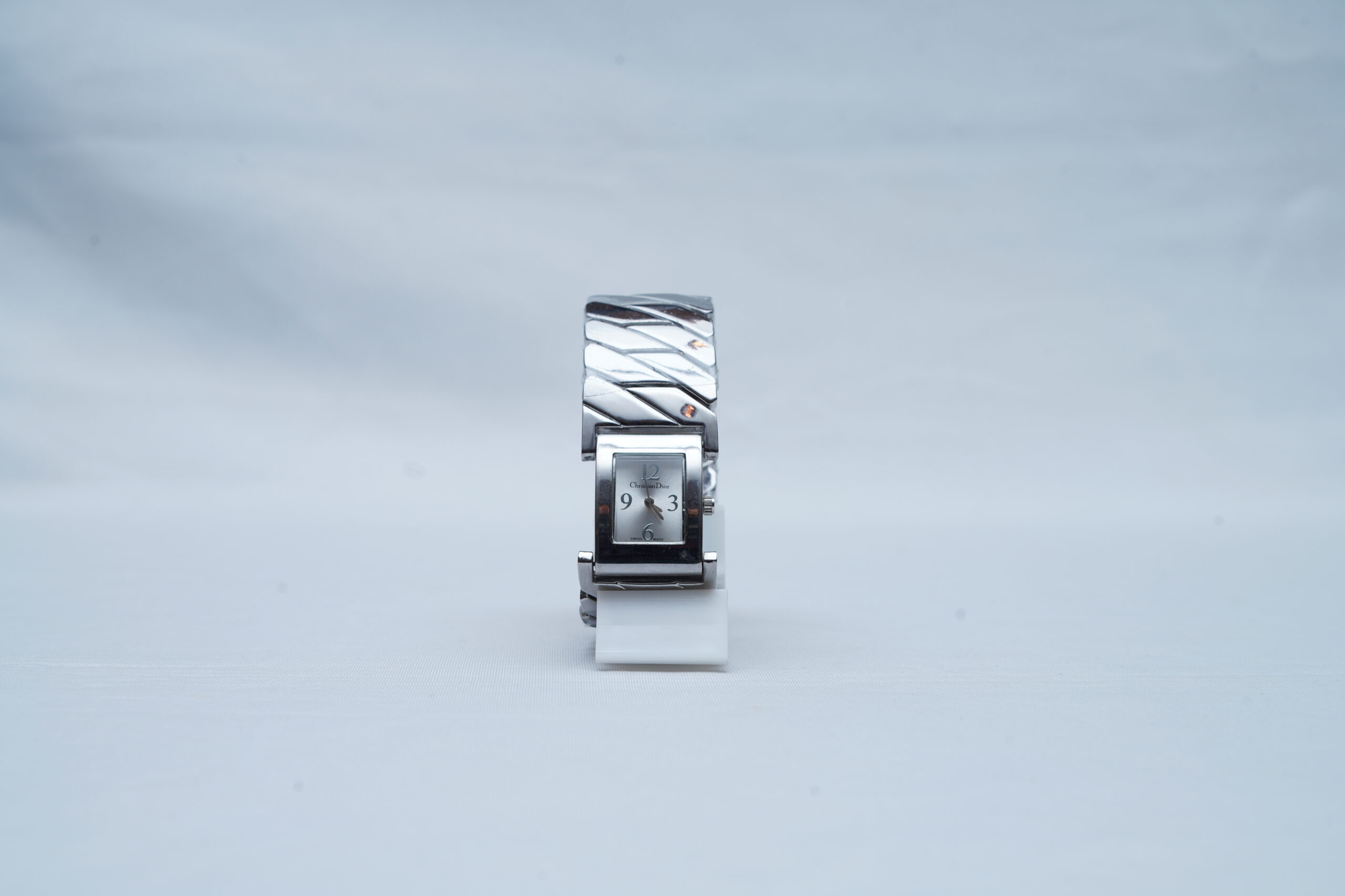 Vintage Christian Dior Diorific Square Watch - Silver Chevron Bracelet with White Dial