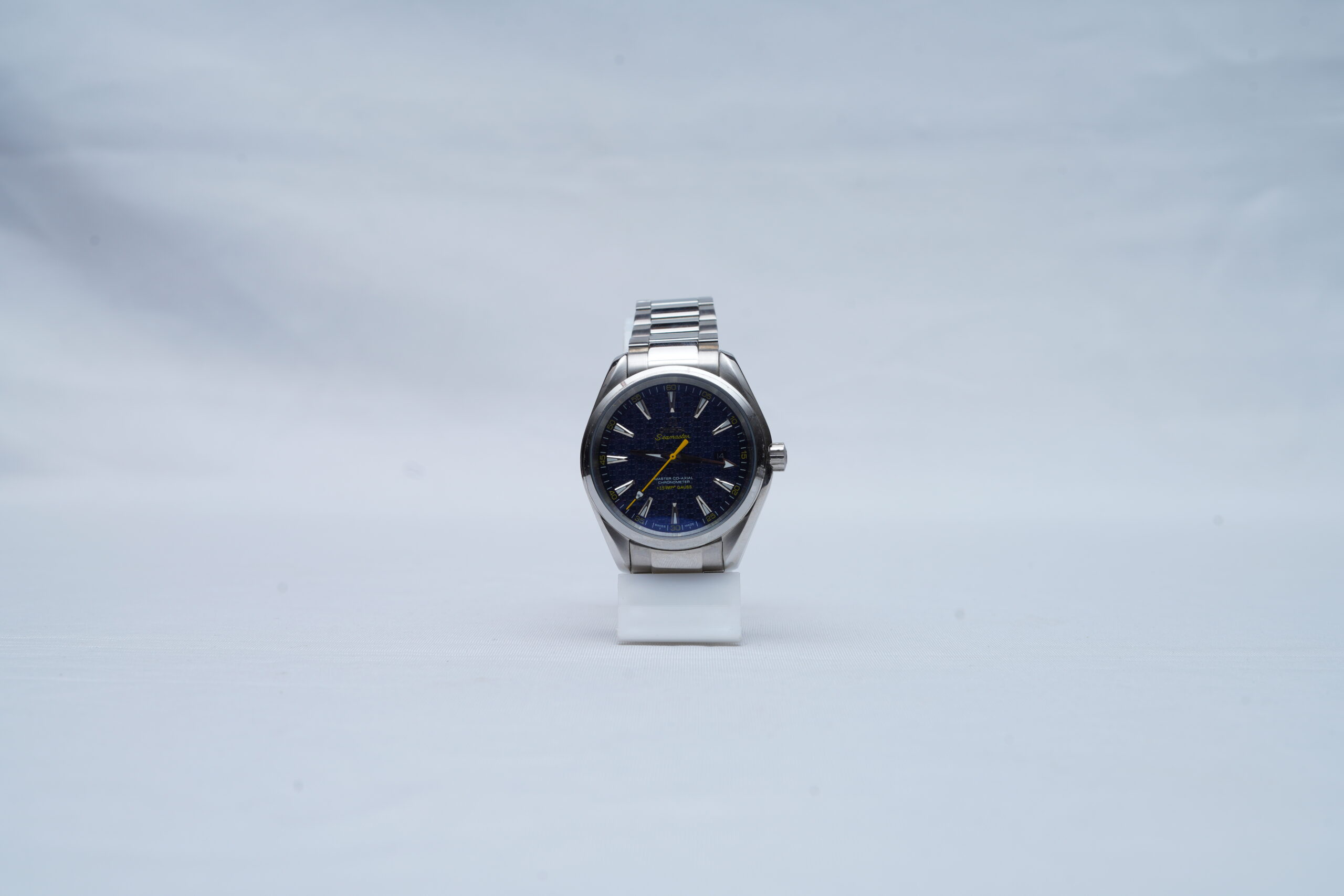 Omega Seamaster Aqua Terra 150M Limited Edition "James Bond Spectre 007" Men's Watch