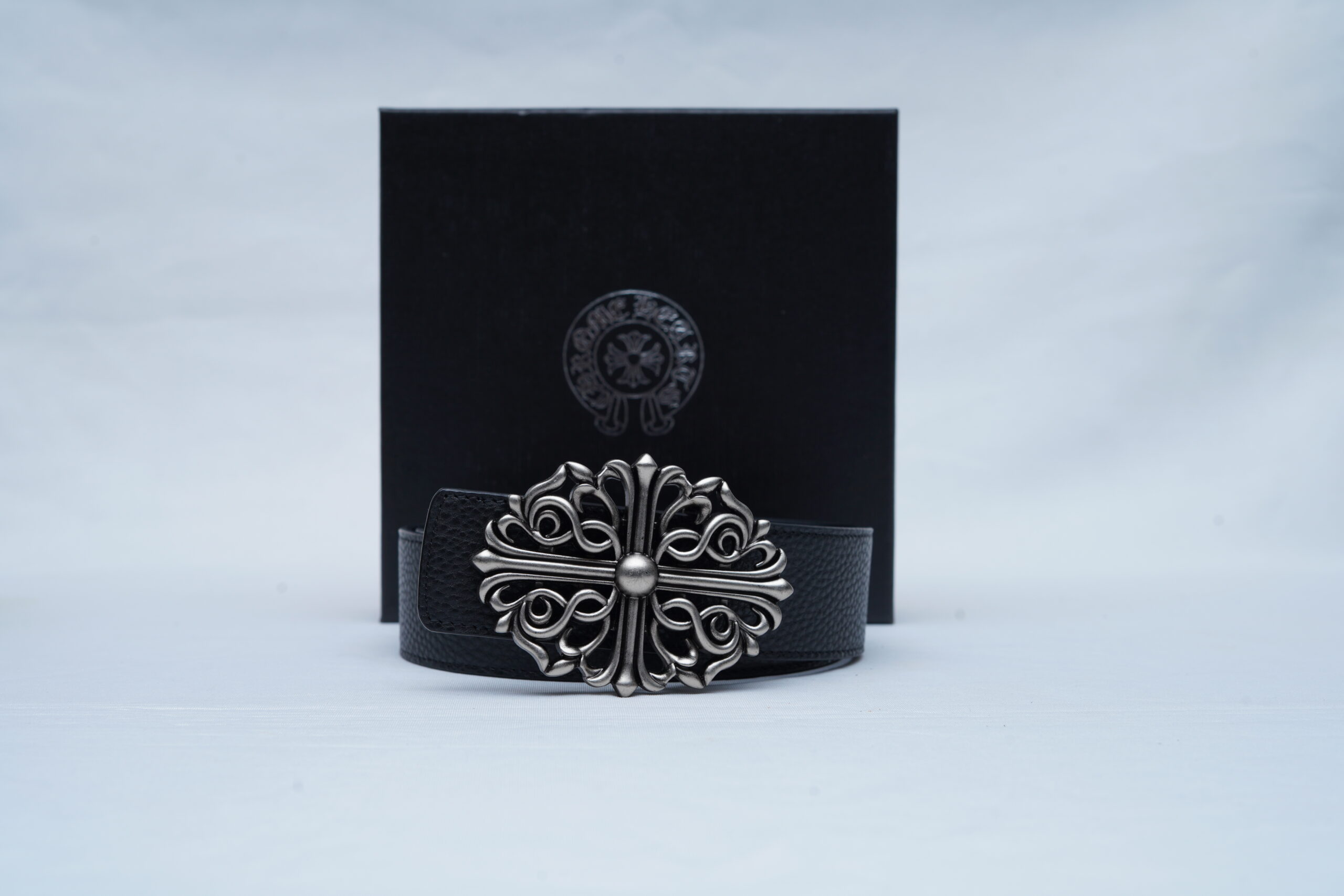 Chrome Hearts Classic Oval Cross Grained Leather Belt