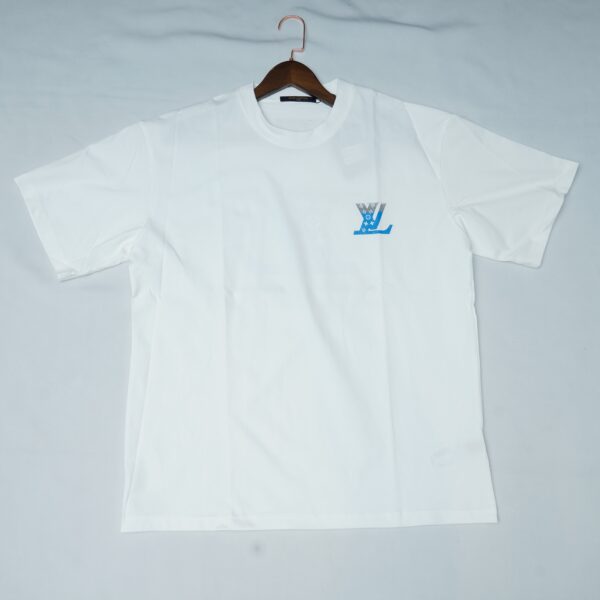 Louis Vuitton Men's Logo Half Sleeve White T-Shirt