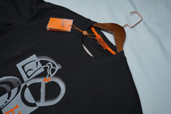 Hermès Men's Logo Half Sleeve Black T-Shirt