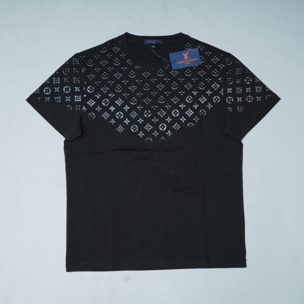 Louis Vuitton Men's Logo Half Sleeve Black T-Shirt