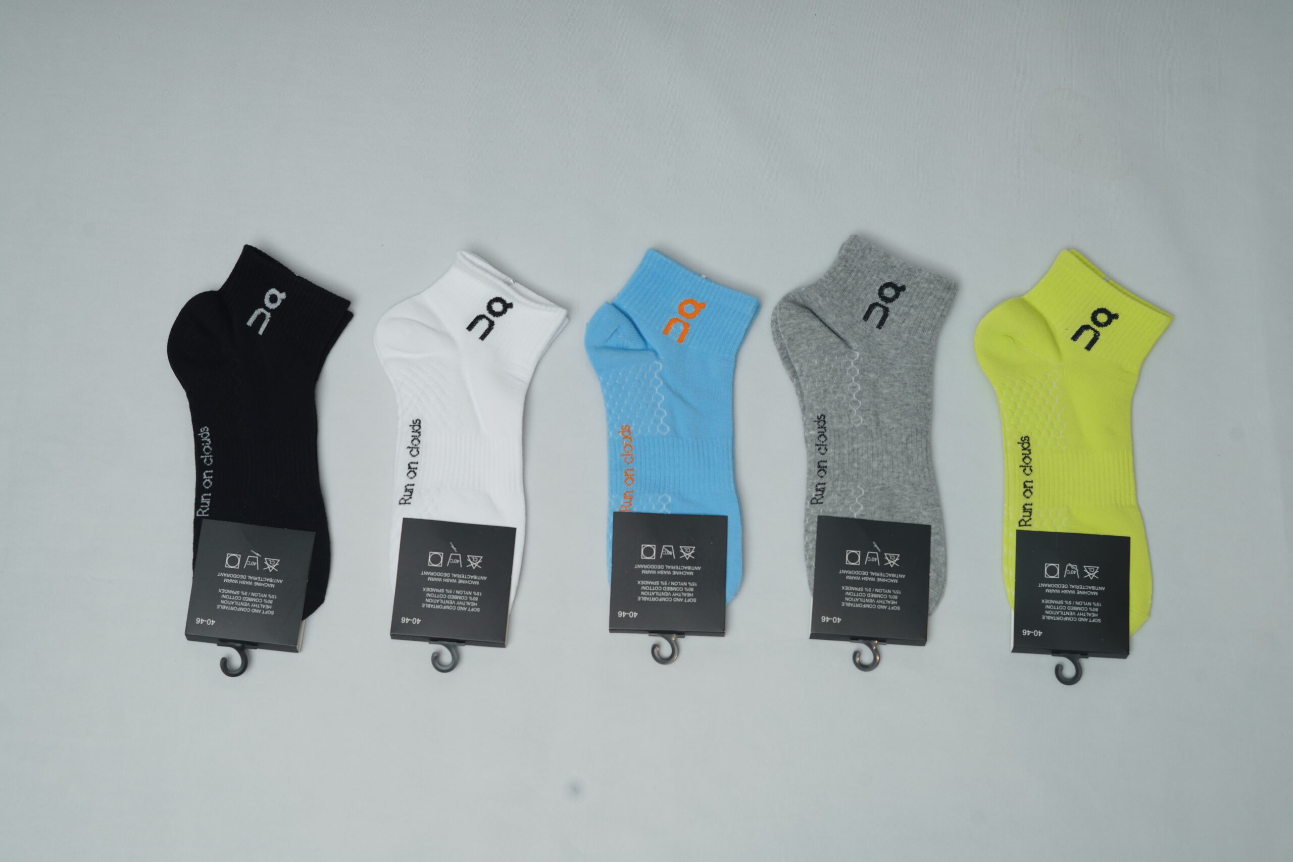 On Running Premium Cotton Performance Ankle Socks (5-Pair Pack)