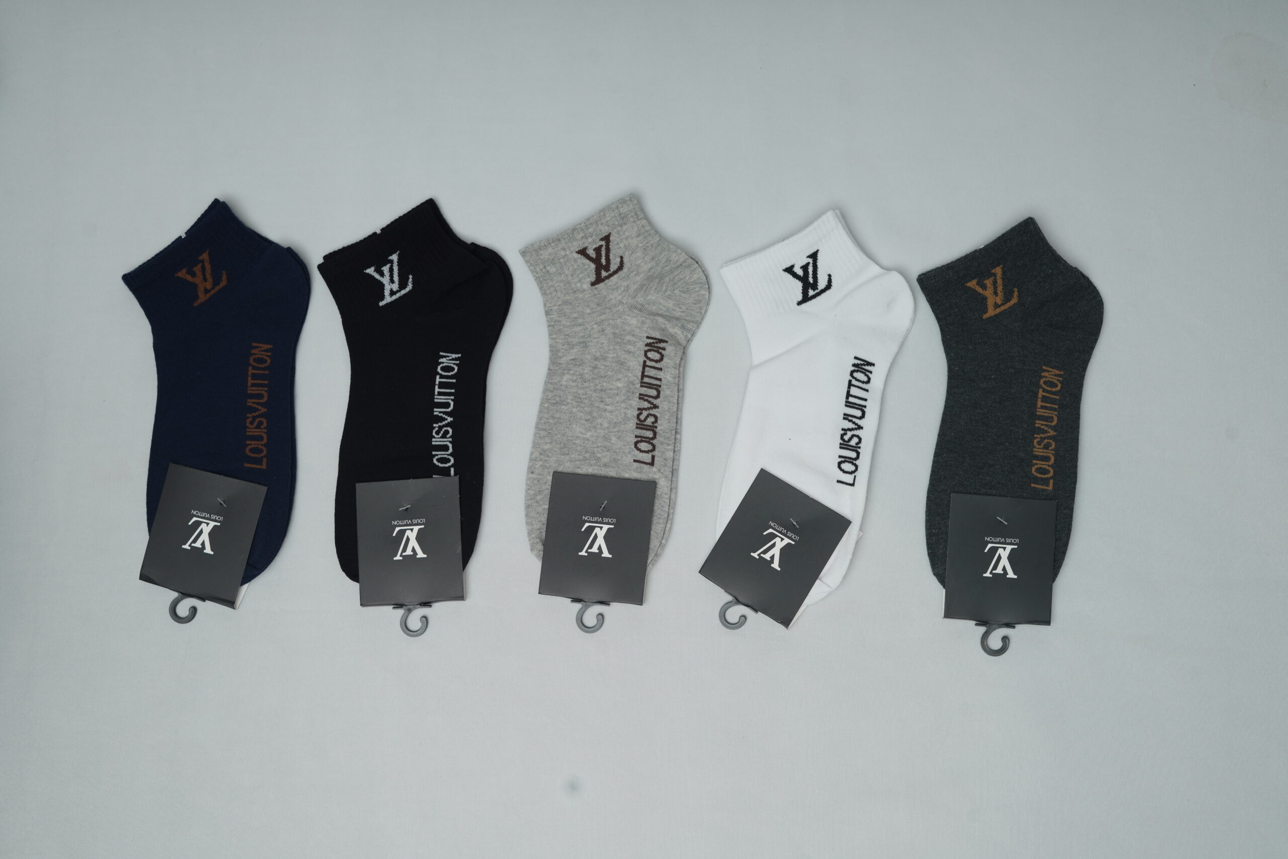 Louis Vuitton Premium Cotton Ankle Socks - Classic Monogram Edition (5-Pair Pack)