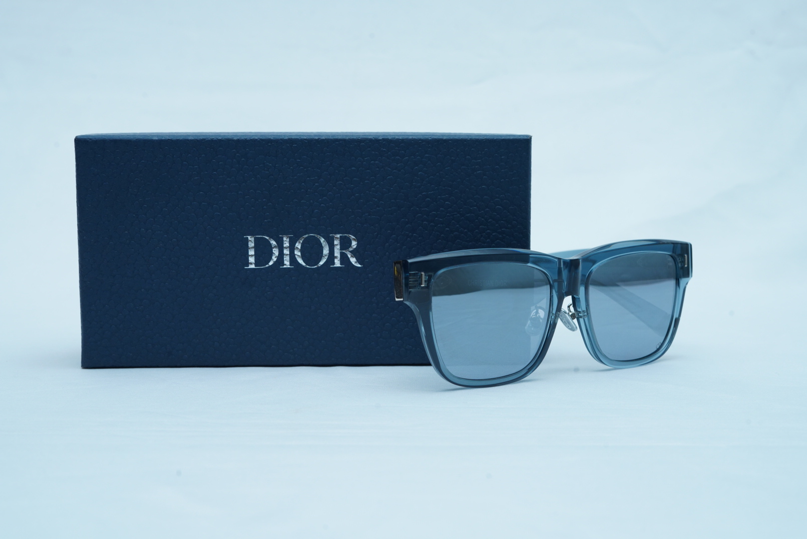 Men's Dior DiorTailoring S1F Transparent Blue Square Sunglasses