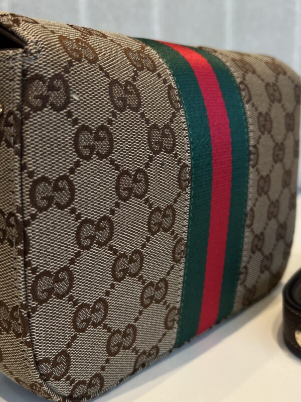 Gucci Horsebit 1955 Small Shoulder Bag in Sand and Brown GG Canvas