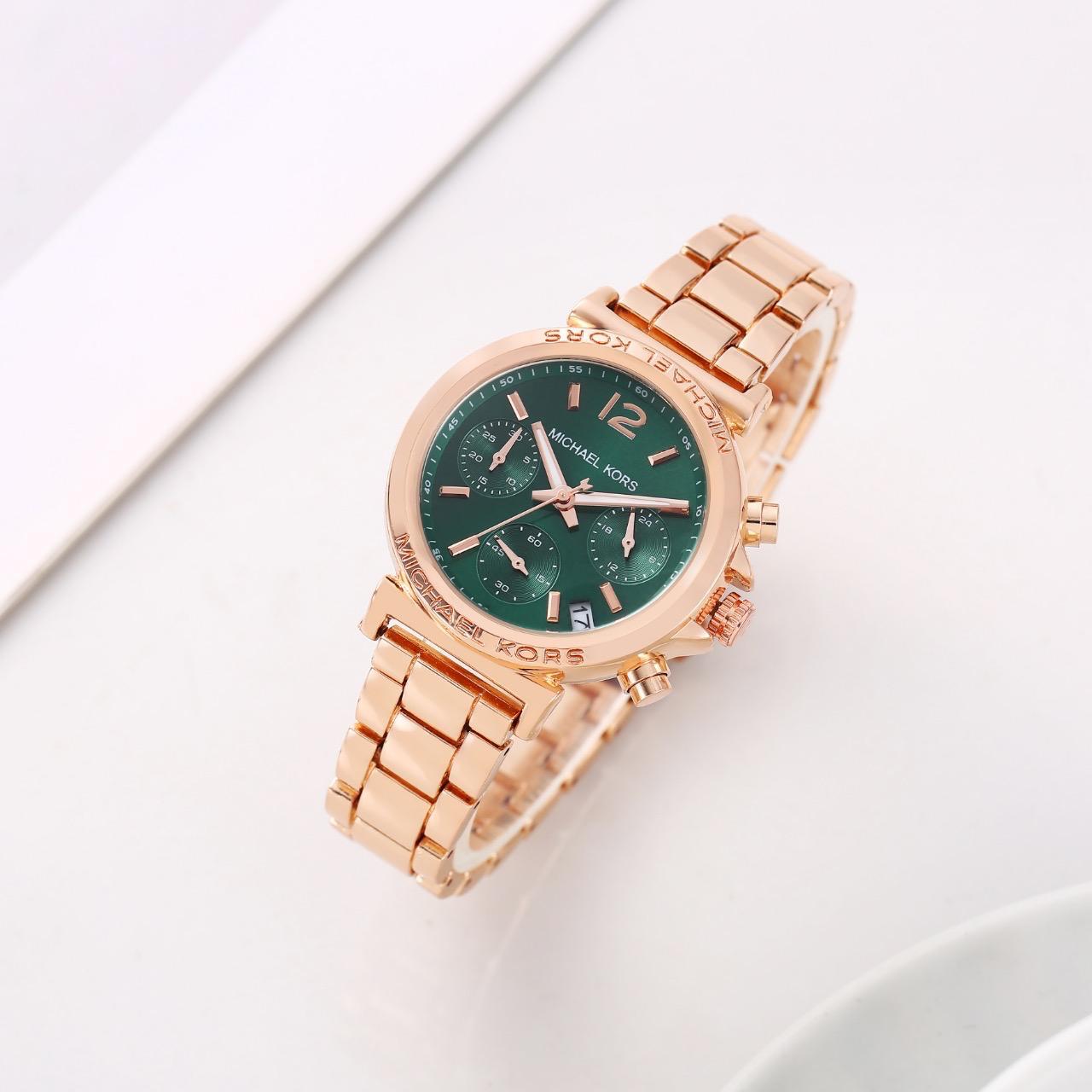 Michael Kors Parker Women's Chronograph Watch in Rose Gold-Tone Stainless Steel with Green Dial