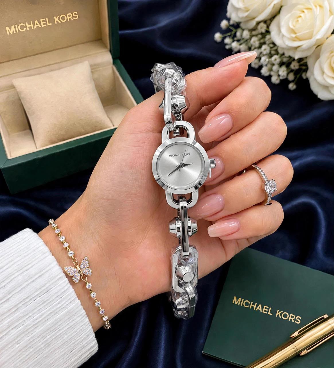 Michael Kors Astor Link Women's Watch in Silver-Tone Stainless Steel with Silver Dial